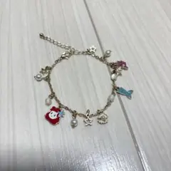 可愛いチャーム付き　ゴールドブレスレット　アリエル