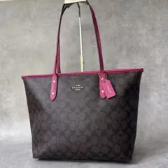 COACH Signature City Zip Tote