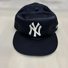 ★美品★ニューエラ 59FIFTY キャップ ヤンキース サテン 59.6ｃｍ