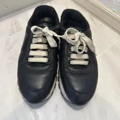 PRADA ブラック スニーカーのサムネイル