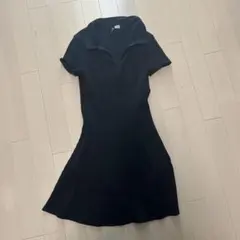 黒 襟付きリブ編みミニワンピース 半袖