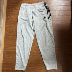 adidas グレー ジョガーパンツ 3本ライン