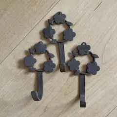 Item thumbnail for item 09d374d4-cf8b-4cc1-a76e-8e8f13f78761