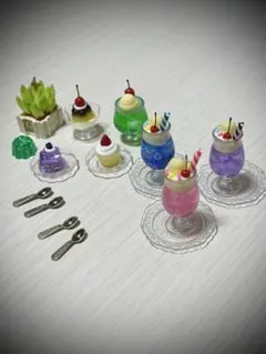 ミニチュアデザートセットと多肉植物