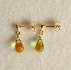 【再々々々販】♥️イエロー×グリーンのチェコドロップシンプルピアス♪