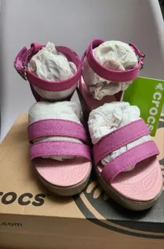 ヒールサンダル