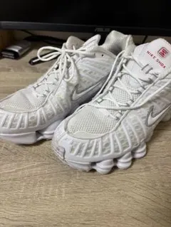 NIKE SHOX スニーカー ホワイト 箱付きのサムネイル
