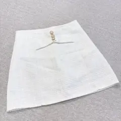 グレイル　インパン裏地付きパールボタンミニスカート　ホワイト　Lサイズ　ラメ