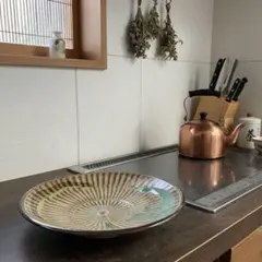 小石原焼　平皿 茶色と青色のグラデーション 大皿　刷毛目皿のサムネイル