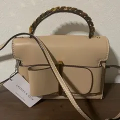 ☆開店セール☆ 新品未使用 美品 チャールズアンドキース ボウディテールバッグ①