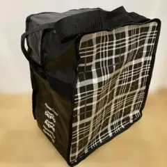 Item thumbnail for item 6d07f984-ca0d-4e55-a313-e4fba74d8a88