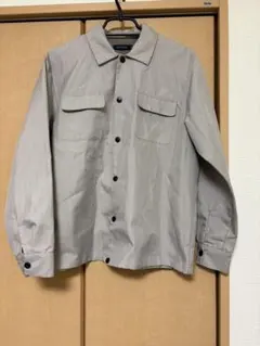 グレー ストライプ 長袖シャツ urban research