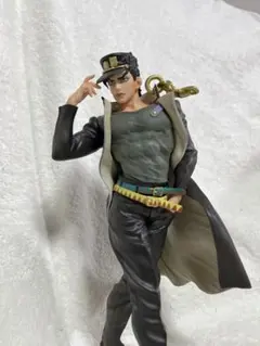 ジョジョ　空条承太郎　フィギュア
