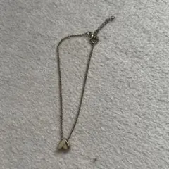 ハート型チャームのブレスレット