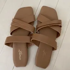 ✨未使用✨SALE デザインフラットサンダル