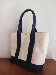 Item thumbnail for item bbe90f28-5b90-4ab9-97a0-4b84244151eb