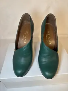 DIANA グリーンレザー ハイヒールパンプス