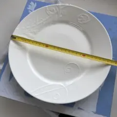 未使用　WEDGWOOD プレート 皿 ホワイト 27cmのサムネイル
