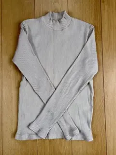 ユニクロ　リブハイネック　Sサイズ