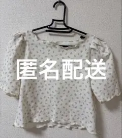 美品⭐️ナイスクラップ　小花柄 メロウトップス　カットソー