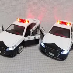 ３台 × 2個セット〈トヨタ クラウン パトロールカー〉ピピットキー