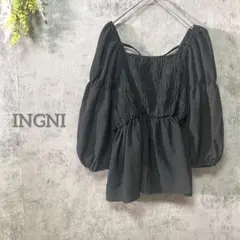 イング　長袖ブラウス　トップス　シャーリング　ペプラム　バルーンスリーブ　M