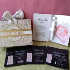Miss Dior サンプル✨ファンデーション✖️３パフューム✖️１✨プチバック