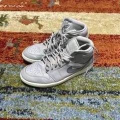 NIKE AIR JORDAN 1 MID グレー 27.5cmのサムネイル