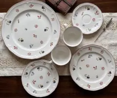 Villeroy & Boch大人気・国内廃盤「プティフルール」の平皿4枚セット