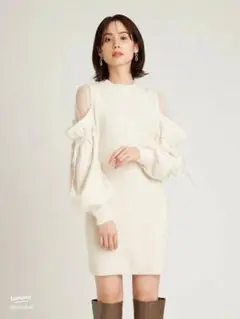 snidel アイボリーオフショルダー長袖ニットワンピース