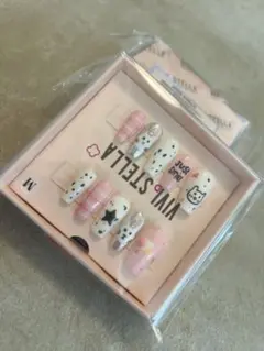 9️⃣ キャラクターとドットデザインネイルチップセット Mサイズ