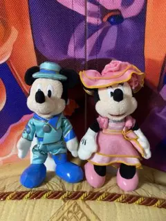 ディズニーランド　ミッキーミニー　ぬいぐるみバッジ　イースター