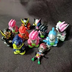 仮面ライダーエグゼイド ジオウ ソフビ人形10体 &チャーム　まとめ売り