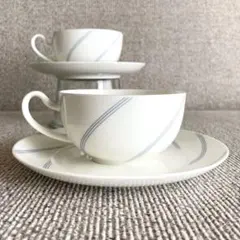 【未使用品】《ノリタケ》ホワイト×ストライプ　ティーカップ ＆ソーサー 2客