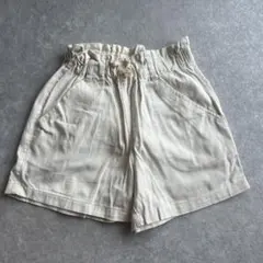 petit main アイボリー ハーフパンツ　130cm