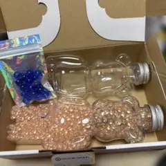 クマ型ボトルと青ビーズのセット