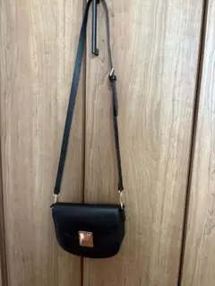 H＆M ブラック ショルダーバッグ