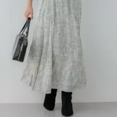 【洗える】モノクロトーンプリント スカート／23区のサムネイル