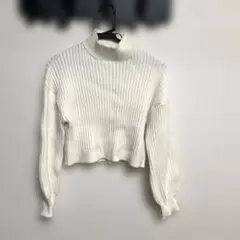 リブ編みタートルネックセーター Lサイズ ホワイト