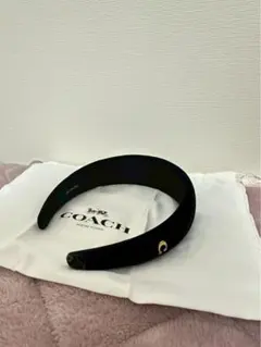 【COACH】コーチ　ベルベット　ヘッドバンド　カチューシャ　新品　ブラック　黒