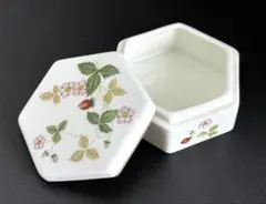 Item thumbnail for item 6c86c652-5511-4599-8a40-77efd99d7205