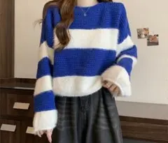 青と白のストライプ長袖ニットセーター