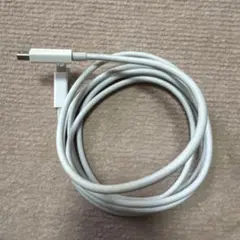 Apple thunderboltケーブル ホワイト