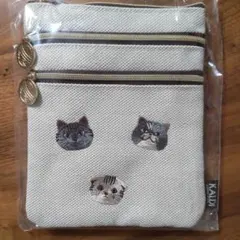 KALDI 猫刺繍 3段マルチポーチ ベージュ 3ポケット 2026ネコの日