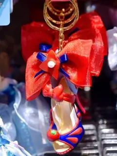 D★未使用★2016年東京ディズニーランド限定 白雪姫シューズキーホルダー