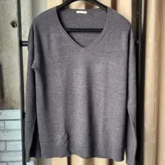 GU ジーユー グレー Vネック セーター　ニット　L
