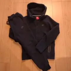 美品NIKE テックフリース 黒 セットアップ上M下S 国内正規新品購入