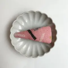 ハンドメイド　パッチンピン　no.27 ミナペルホネン