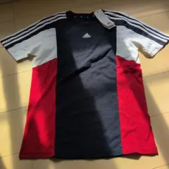 タグ付き　Tシャツ 160 アディダス　キッズ　赤　ネイビー　新品