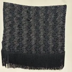 波模様ニットストール フリンジ付き